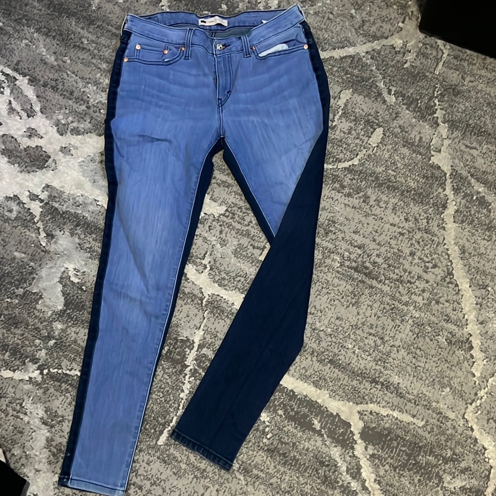 Women’s Levi’s jeggings 32W